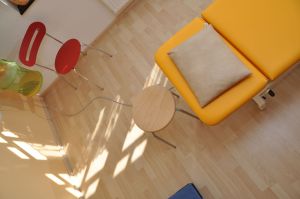 Therapie bei rheumatischen Erkrankungen für Säuglinge, Kinder und Jugendliche